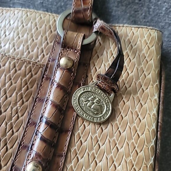 Brahmin Brown Tan Alligator Trim Double Handle Bucket Handbag Purse - Picture 2 of 16